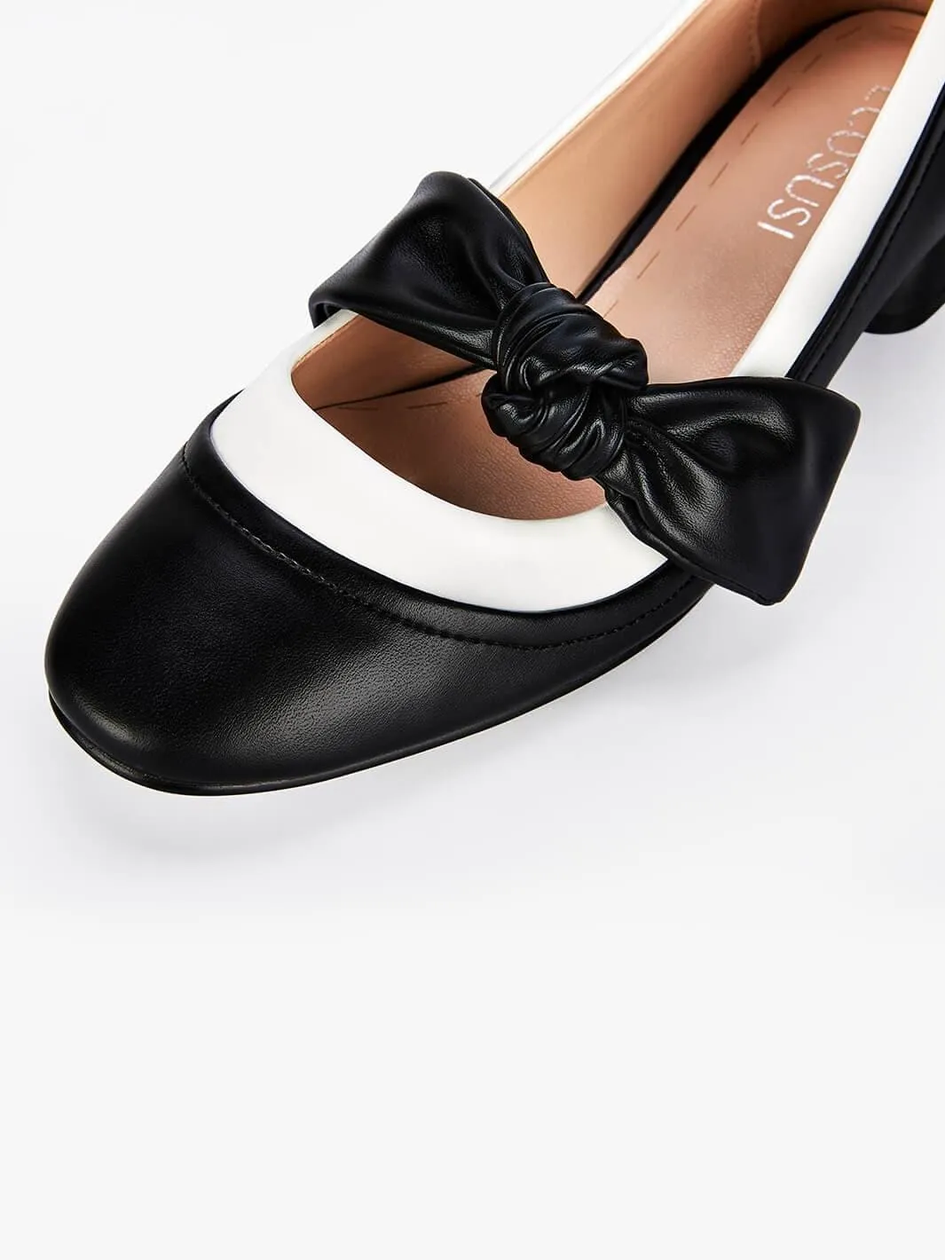 Cara retro bow shoes