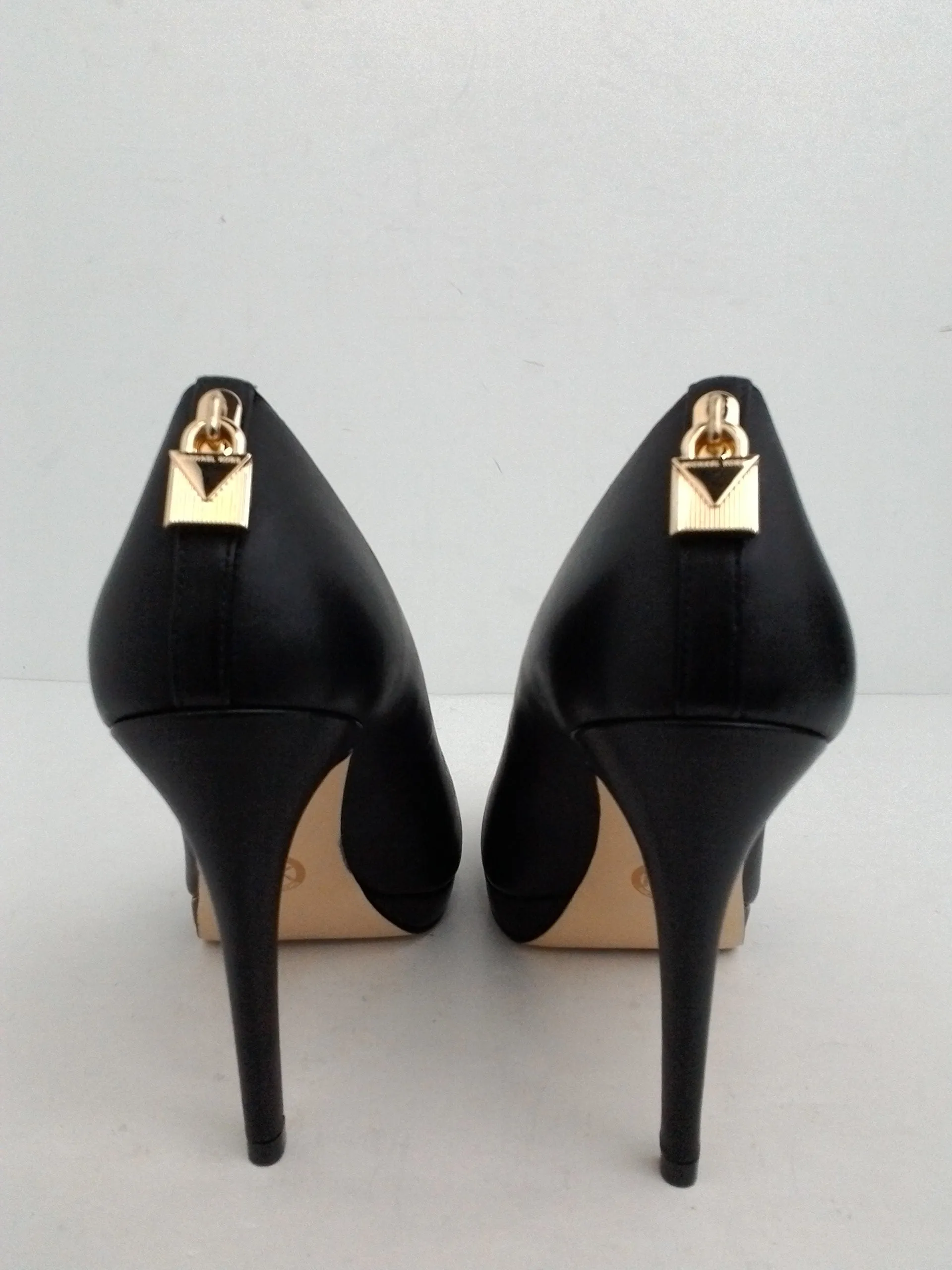 Michael Kors Women's Black Leather Heels Size 6 M