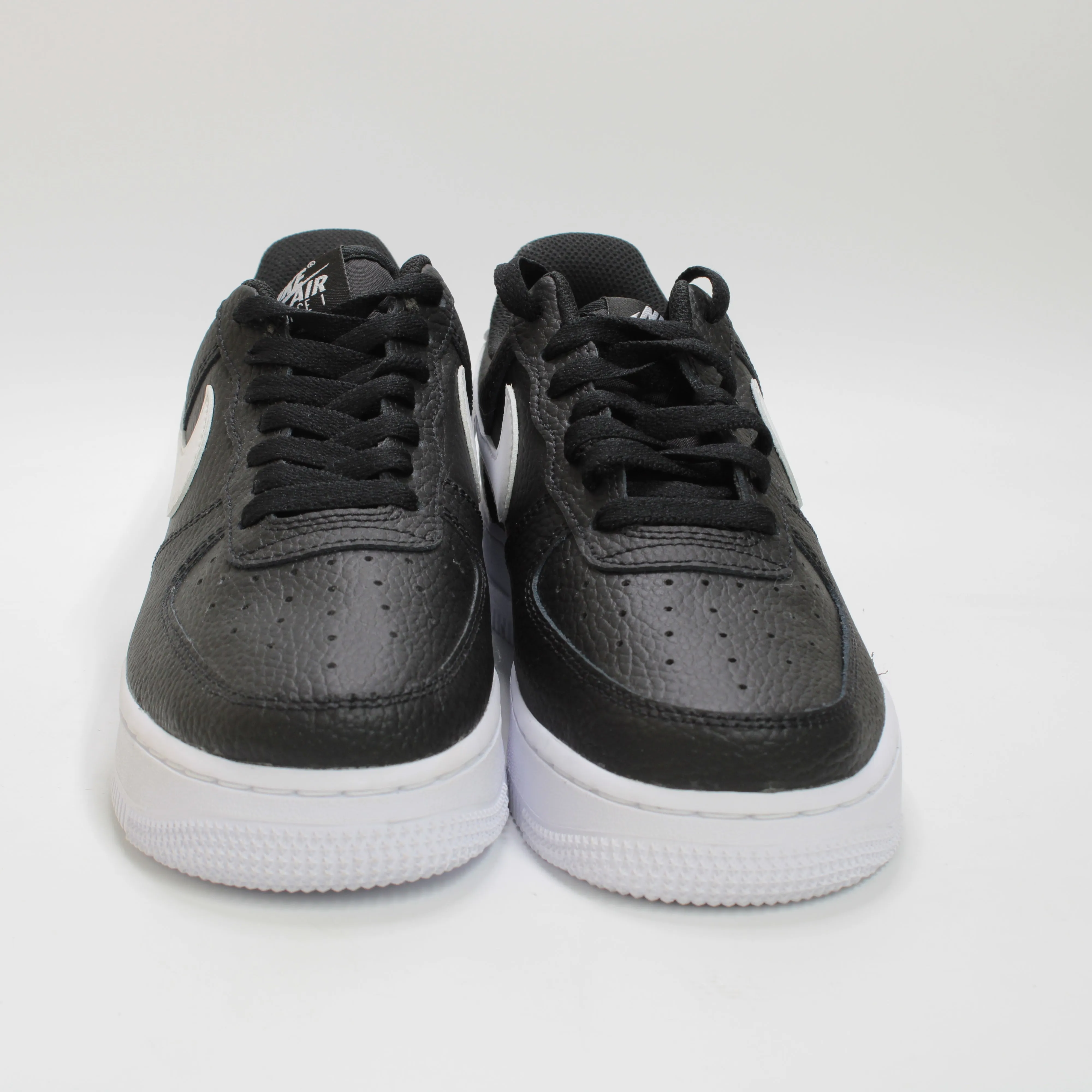 Nike Air Force 1 07 Black White Trainers