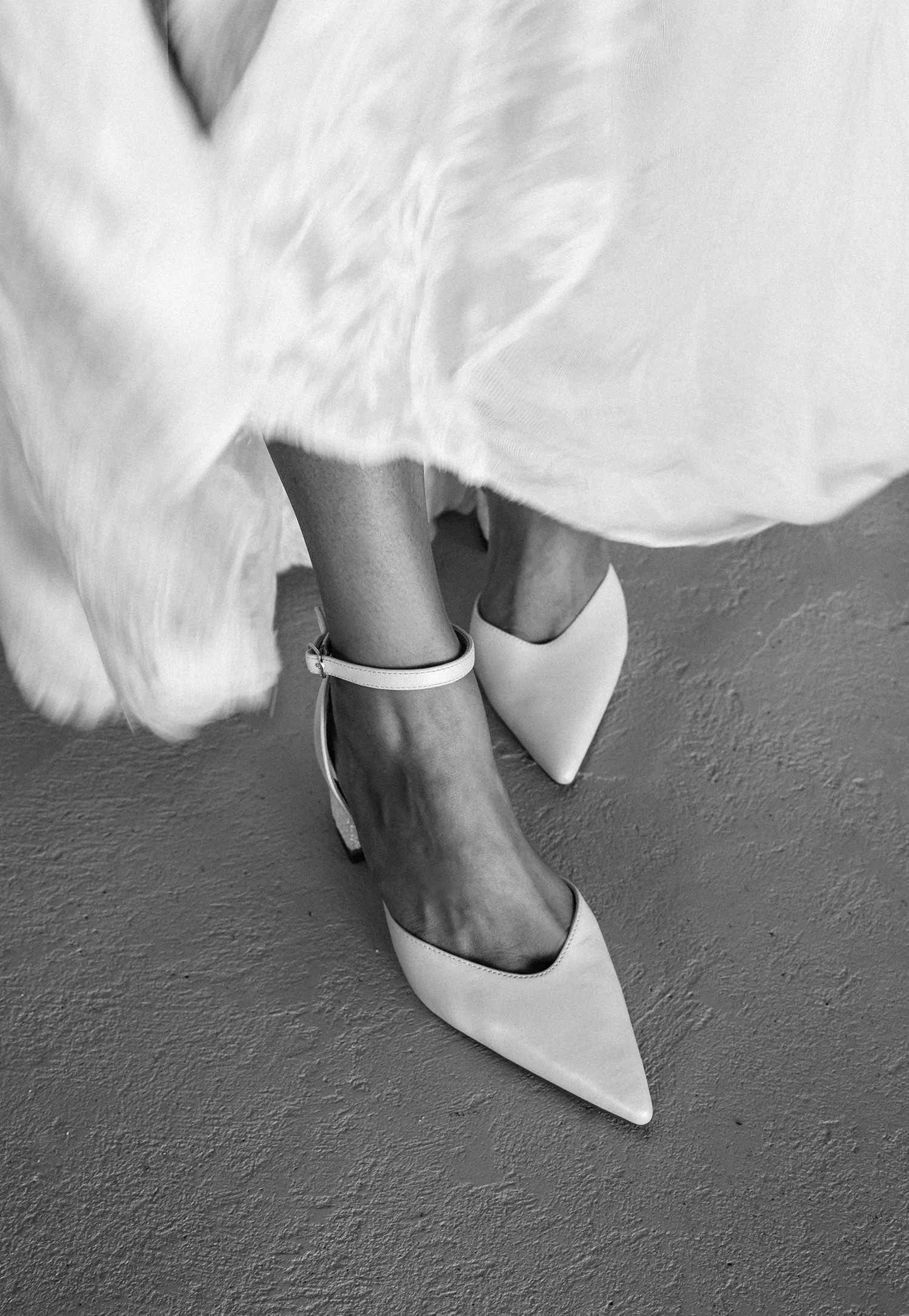 Elegant Pointed Closed Toe Bridal Heels for Stylish Weddings