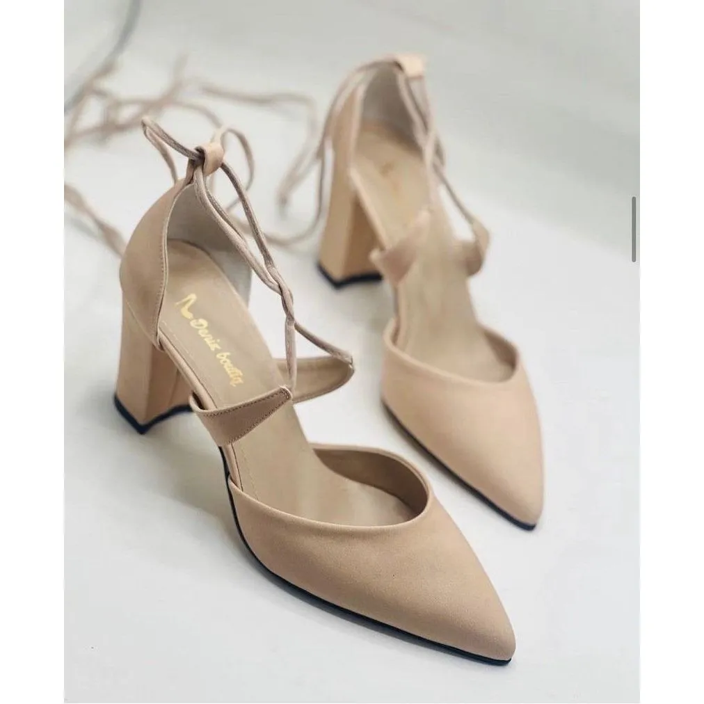 Pointed Toe Buckle Short Heel