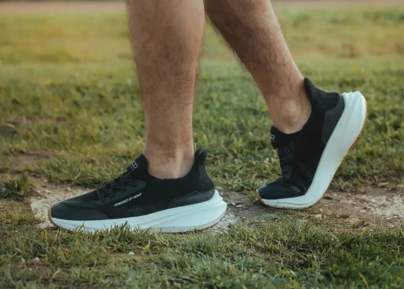 The Hemp Runners - The most Comfy & Breathable kicks ever