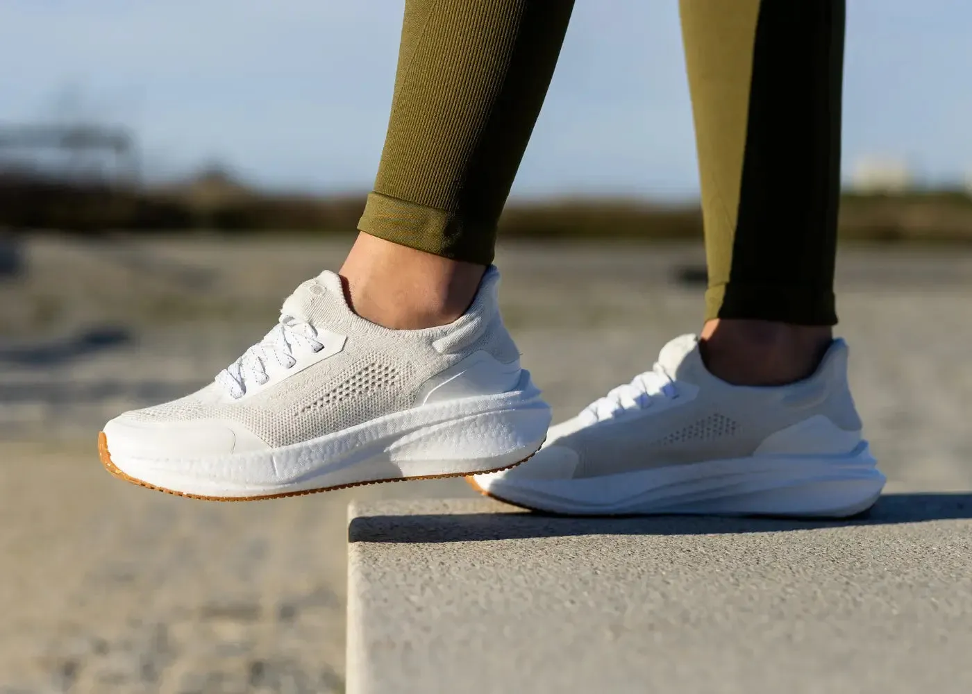 The Hemp Runners - The most Comfy & Breathable kicks ever